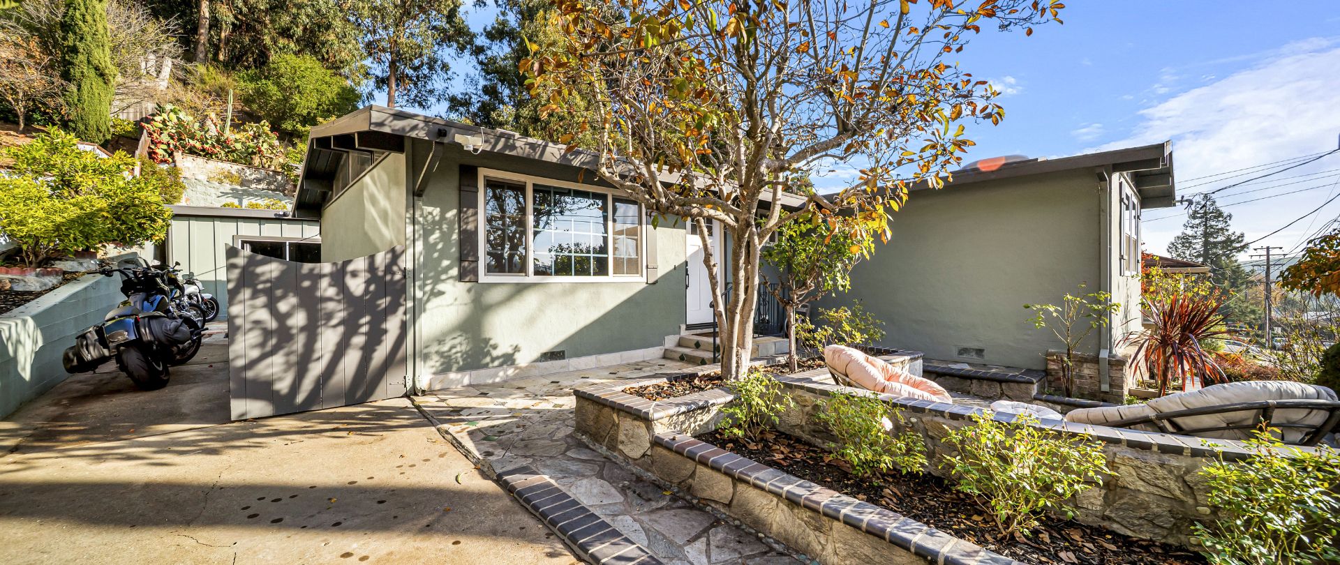 7810 Sanford Ct Featured Banner